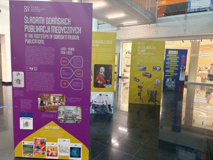 80 lat i więcej. Wystawa z okazji 80-lecia Gdańskiego Uniwersytetu Medycznego. 