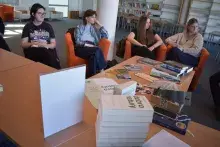 Relacja ze spotkania Klubu Książki – 12 maja