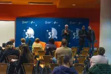 Spotkanie autorskie z Janem Hlebowiczem w Bibliotece UG – podróż w czasy odbudowy Gdańska i szkolnych wspomnień