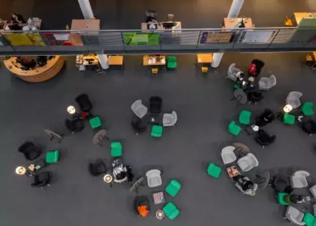 Nocna nauka w Bibliotece UG - artykuł w "Gazecie Wyborczej"